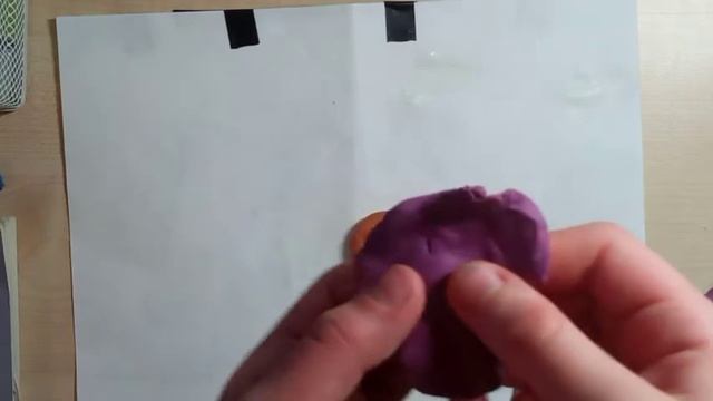 Пончик из пластилина