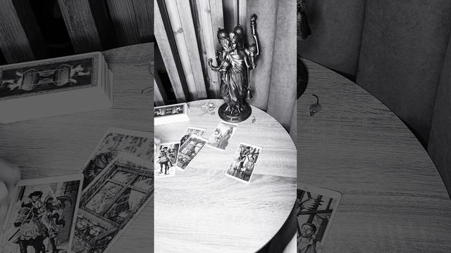 мысли чувства действия мужчины. #таро #рекомендации