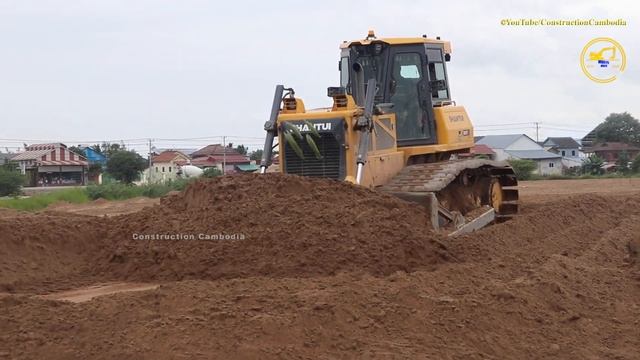 Dongfeng Dump Truck Dumping Sand And SHANTUI Dozer Pushing Sand Work In Site