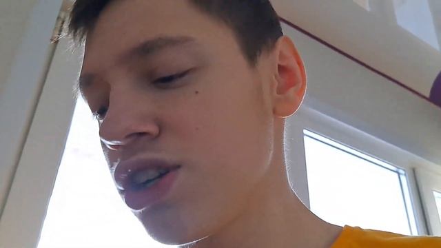 Рубин жестко накладывает оливье