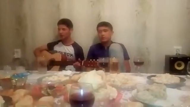 братишка поет класс