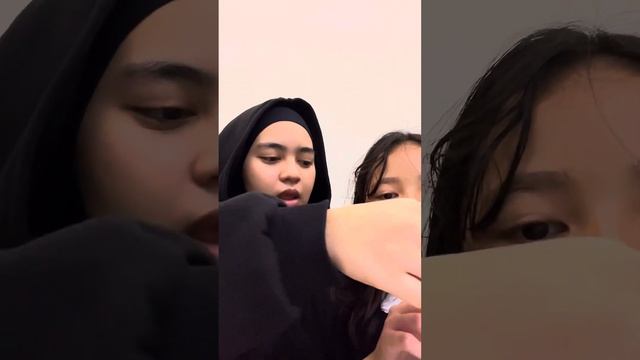 TRYING LADUREE MACARONS ANGAH BOUGHT US FROM LONDON 🤩 [family Diaries]