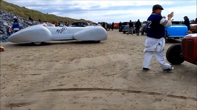 Vintage Hot Rods At Pendine Sands 2022 - Duke Dyson