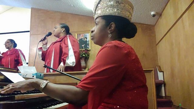 First Lady Cynthia Crochett At Work 