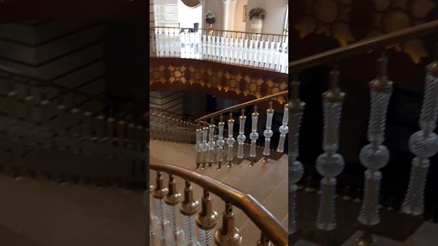 Tot Royal Alhambra Side!