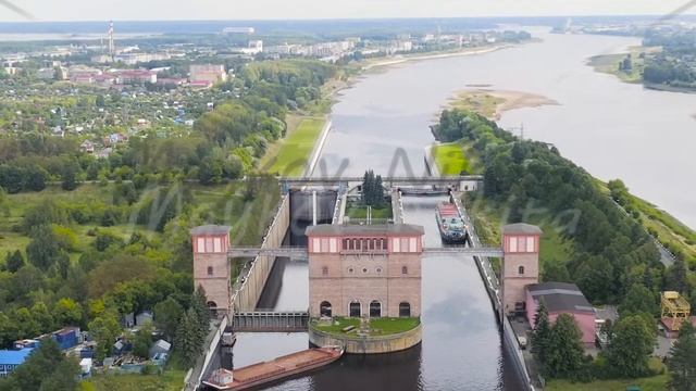 Dolly Zoom. Rybinsk, Russia. The System Locks Rybinsk Reservoir, Aerial View, Departure Of The Came