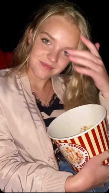 Какого цвета мои глаза?