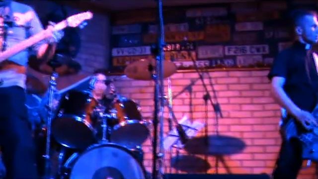 Эстремадура Feat. Aleks Bulygin_Бледнолицый, как собака.avi