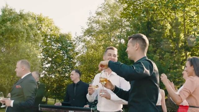 @AlexandruPop  - COLAJ ETNO - Dati Cu Sapa!