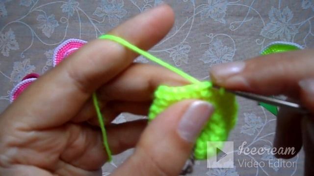 Связала из остатков пряжи - дети были  в восторге!