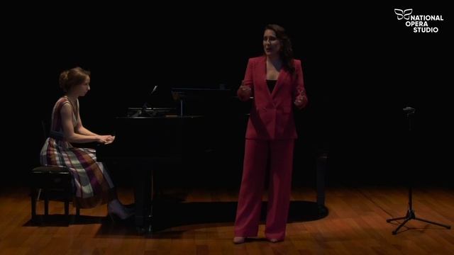 Nadia Kisseleva (piano) Shakira Tsindos (mezzo)  - Mahler Liebst Du Um Schönheit