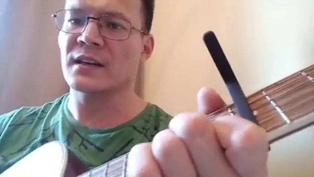 Звезда по имени Солнце - Кино (кавер - без барэ, оригинальный проигрыш, но с каподастром на 5 ладу)