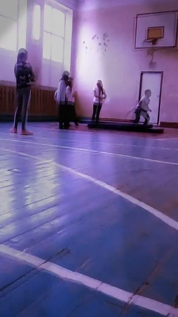 Мой класс на Физ-ре😎😸!