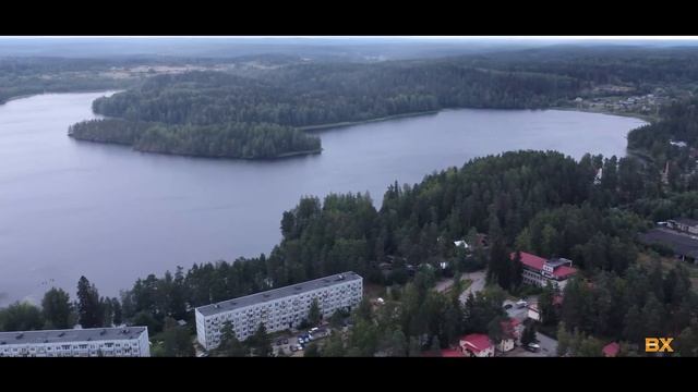 Коптер метнулся над Горой Филина в Лахденпохье, и чу-чуть над форелевыми садками.