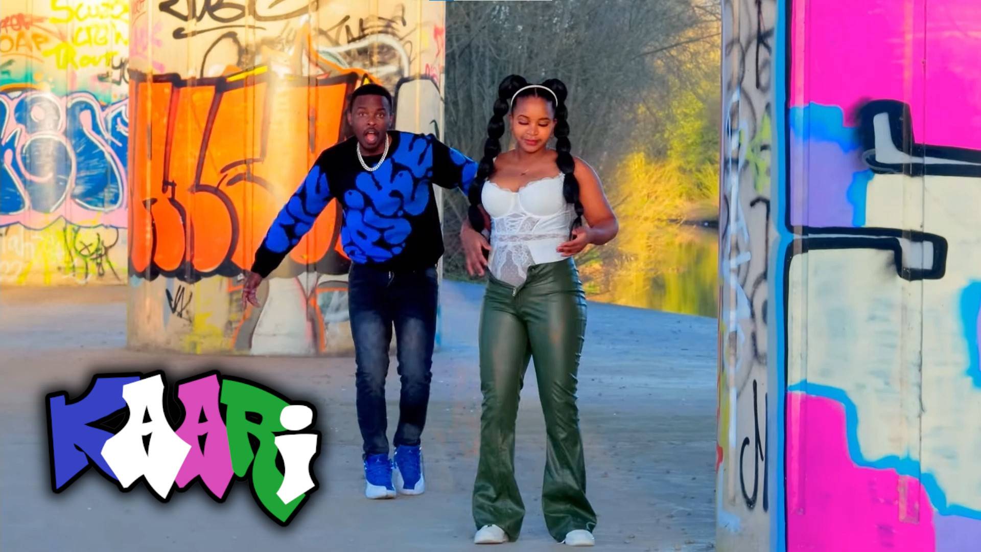 KAARI _ STICKY TheONE FT SURF MSANII & QUINCY KESH (вырезка)