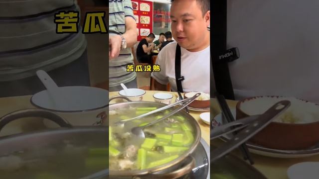 番禺吃大石堂粥底火鍋！ 牛肉丸口感柔脆有嚼勁，湯底超鮮超清爽吃得太過癮【肥虎斯基】