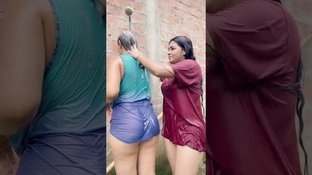 Open Bath Cute And Sexy Girls #cutegirl #openbath #husanhaisuhana