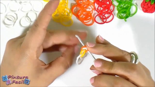 How To Make A Strawberry Key Chains Without Rainbow Loom Cool Keychains Rubber Bands Mathie