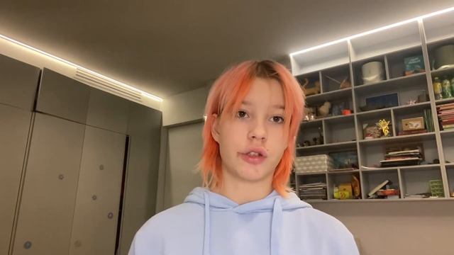 ОБЗОР моей ШКОЛЬНОЙ СУМКИ!😮live Video🧚🏻♂️💗