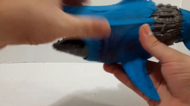 McFarlane Toys RAW 10 Fren-z Shark Perfect For 1:18 Scale Action Figures.