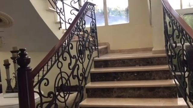 Mansion Con Piscina En Venta En Santiago De Los Caballeros Lugar Exclusivo Y Seguro De Vivir