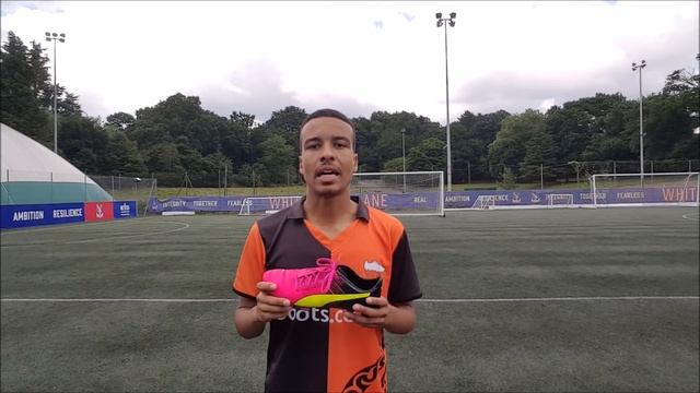 Tricks EvoPOWER 1.3 Review | PUMA Pink & Yellow EURO 2016 Soccer Cleats