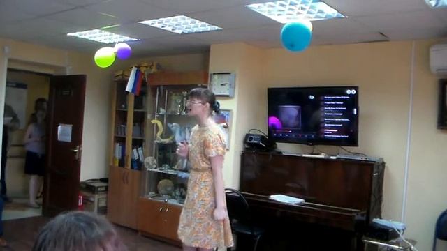 Елена Коновалова  -  Цяче  вода в ярок