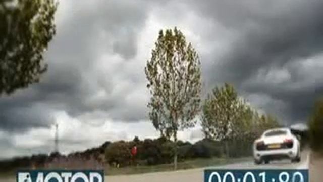 Audi R8 V10 Vs V8 Review