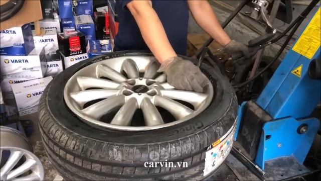 Thay Lốp Pirelli 205/50R17 Cinturato P7 Runflat Cho Xe Mini Cooper S