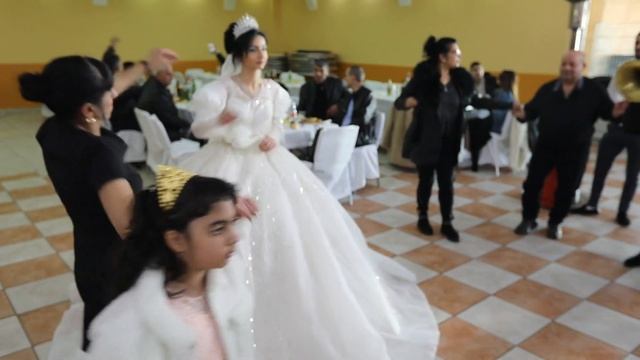 SVATBEN DEN Na RENI I  ZAHARI  1
