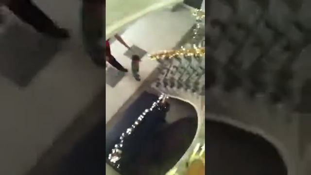 Елка на улице