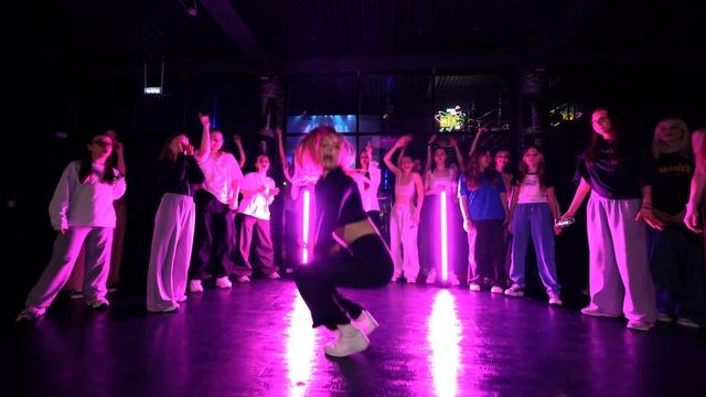 Маша Румянцева // Girly Hip-hop (Пролетарская)