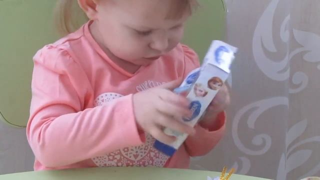 Распаковка игрушек**** примеряем корону***