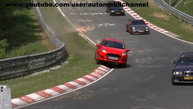 Nordschleife Almost Crash Lucky Driver 04 05 2014