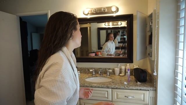 VLOG | Get Ready With Me + Shopping