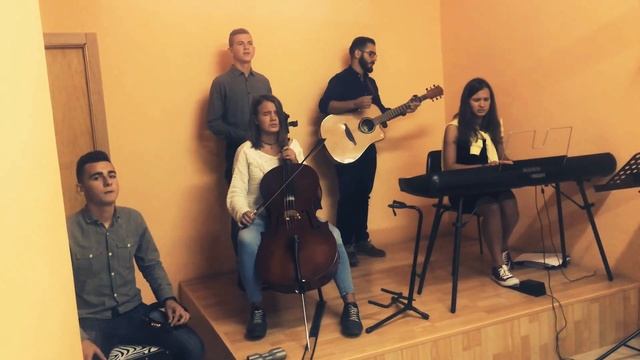 OCEANOS - IGLESIA UCRANIANA VALENCIA (Oceans - HILLSONG UNITED) Acústico COVER