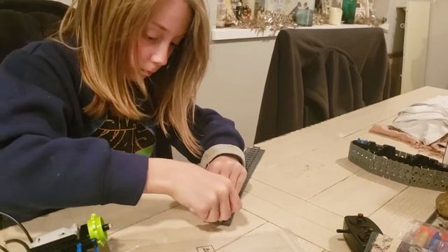 Building Tank Tracks Time-lapse