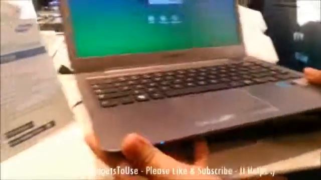 Samsung Series 5 Ultra Touch 13 Inch Laptop Hands On Review At India Launch1247