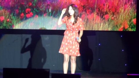 Park Shin Hye in Manila 072817 (1/6)
