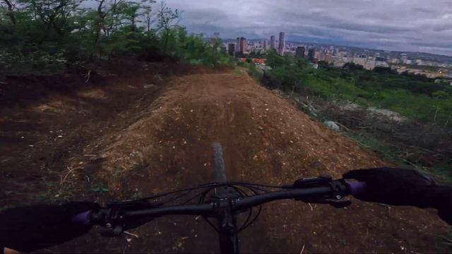 Мтб даунхилл на Kustba DH, опять. Тбилиси, Грузия | POV