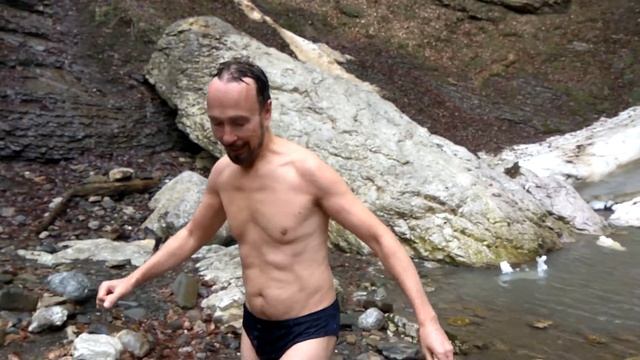 ФархатДжА  под Капустинским водопадом