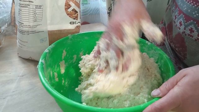 пончики з цукерками (горошком)