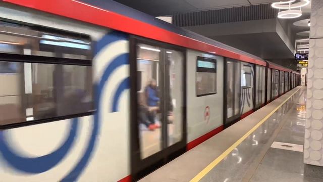 81-775/776/777 «Москва-2020» отправляется со станции «Терехово»