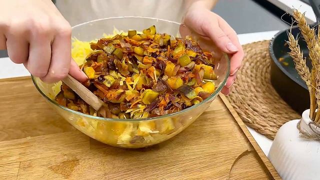 These Meatless Baked Potatoes Taste Better Than Meat! Just Grate The Potatoes! Wonderful Recipe!