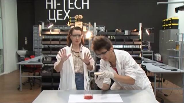 Эксперимент: зубная паста для слона