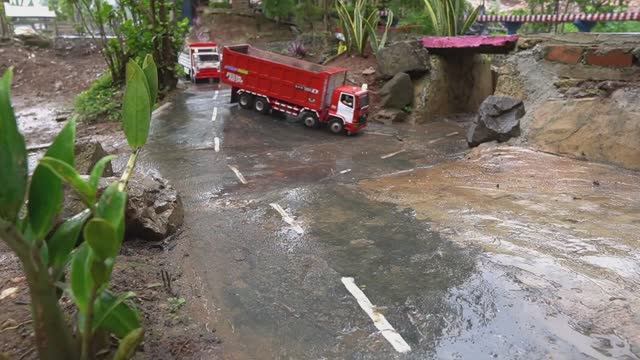 если бы не полное видео, я бы поверил, что это на самом деле проект раскопок второй