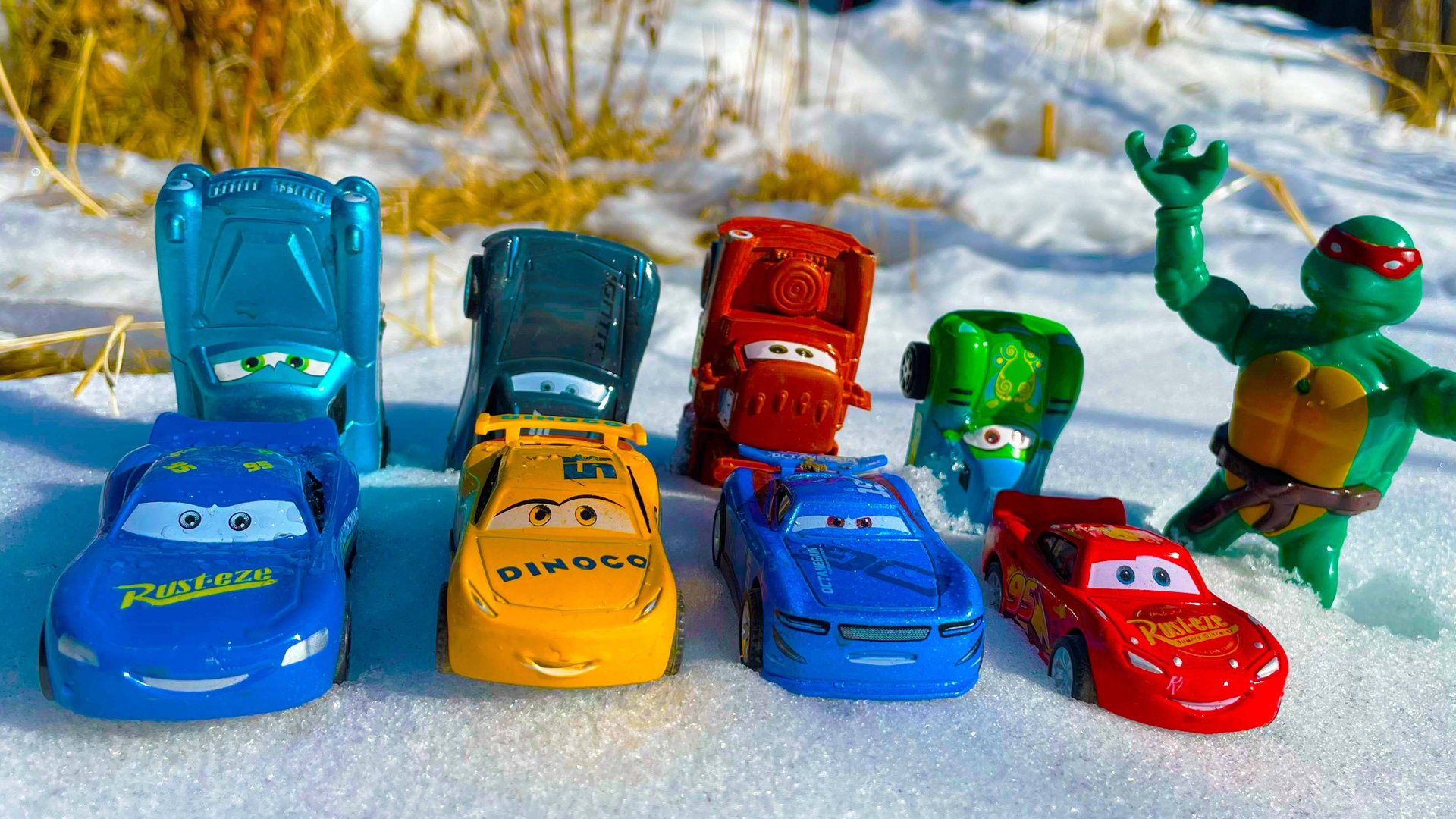Looking For Disney Pixar Cars,Cal Weathers,Red,Lizzie,Finn McMissile,Disney Pixar Cars