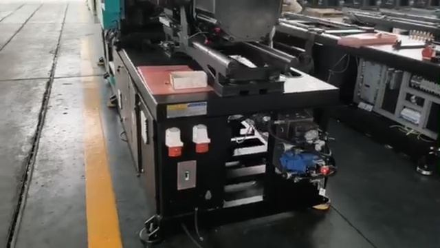 HAIJING. Тестирование предпластикации с электрическим мотором термопластавтомата HJ-208S