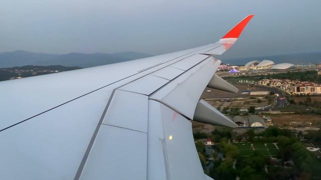 Посадка А350-900 Аэрофлота в Сочи