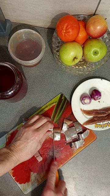 СЕЛЬДЬ ПОД МАТОМ.